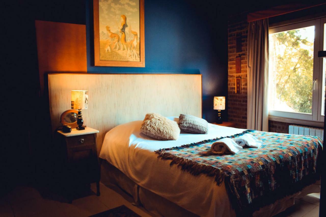 Hotel Pier 704 à Canela Extérieur photo